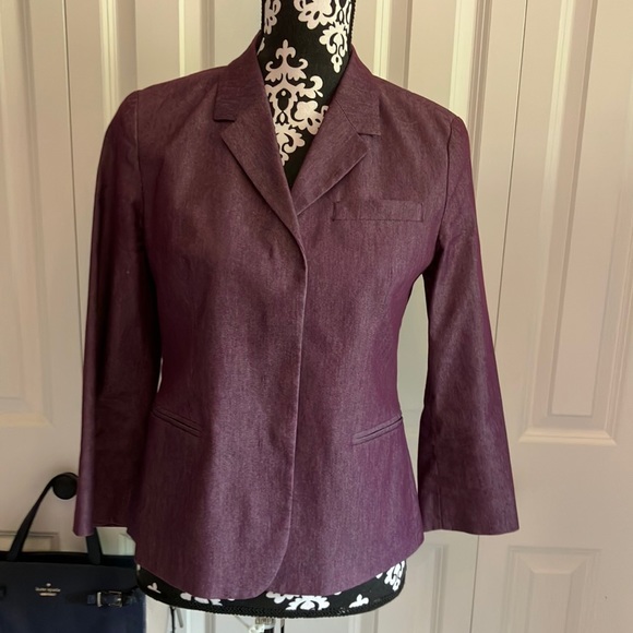 Italian Sisley brand purple pants with front zip and buttons. - Picture 11 of 11